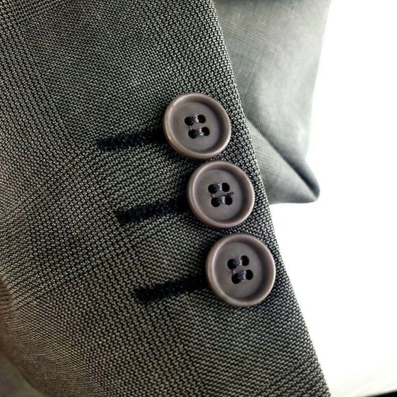 Yves Saint Laurent 44L 2 Button Sharkskin Check‎ - Picture 4 of 11